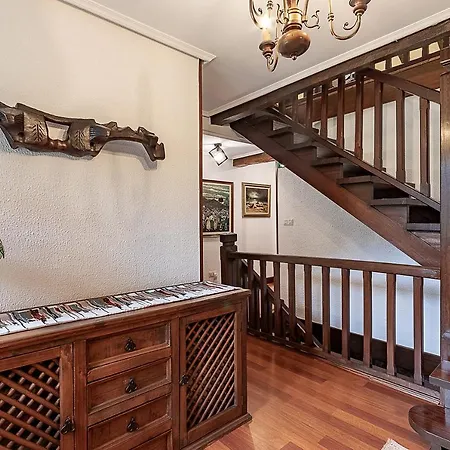 Caserio Urikosolo Country house *